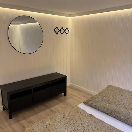 Arctic Tonsvik Apartament