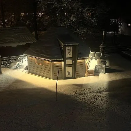 Arctic Tonsvik شقة