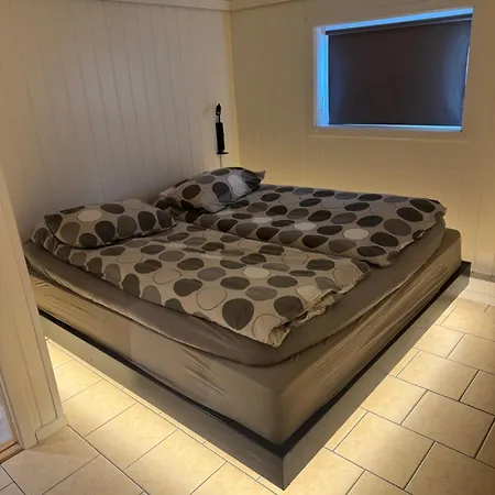 Arctic Tonsvik شقة